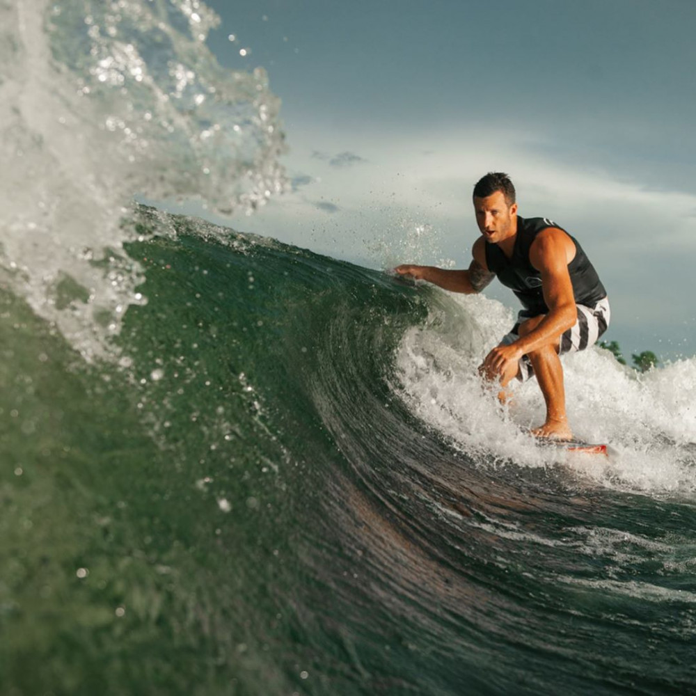 Where to Wakeboard and Wakesurf in San Diego